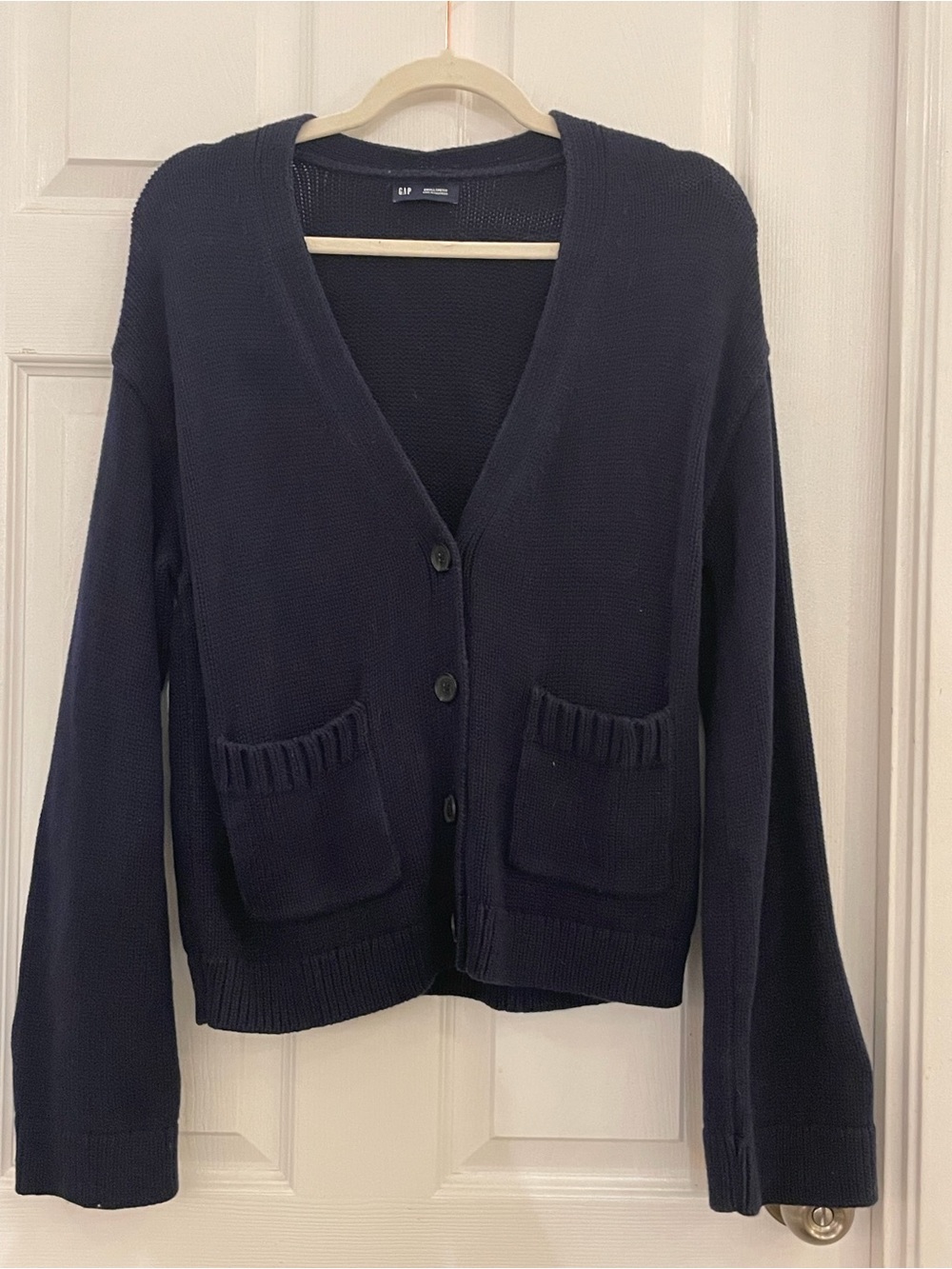 Navy Gap Wide-Sleeved Cardigan in Medium Petite